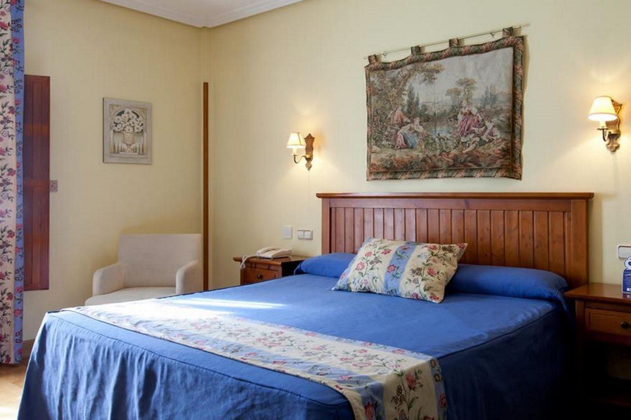 Casona De La Reyna Hotel 3*